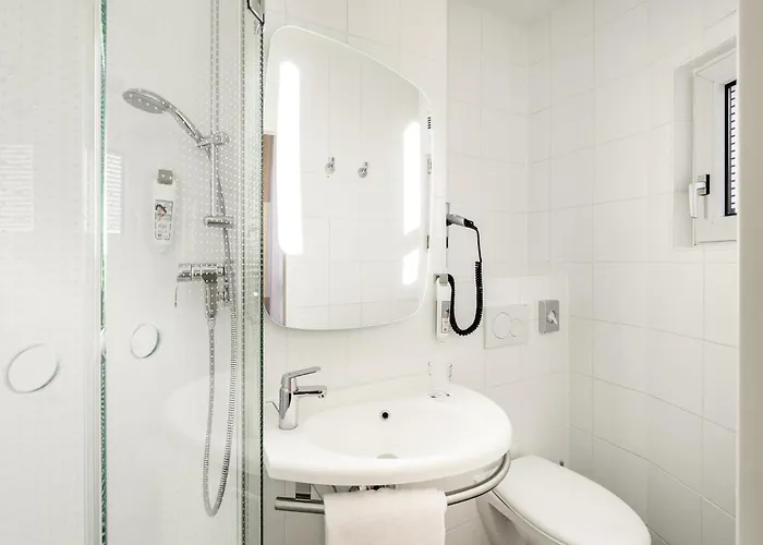 Ibis Frankfurt Centrum 3*